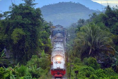 KAI Divisi Regional II Sumbar Tambah Frekuensi Perjalanan Kereta Api