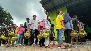 Bahlil Buka Opsi Pengecer jadi Sub-Pangkalan LPG 3 Kg Secara Gratis