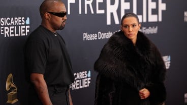 Profil Bianca Censori, Istri Kanye West yang Bikin Geger Grammy Awards