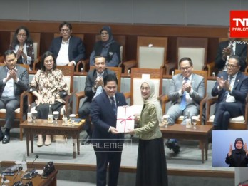 Tok! DPR Akhirnya Sahkan UU BUMN