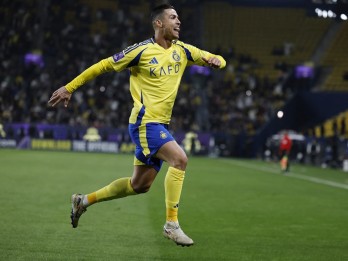 Jelang 40 Tahun, Cristiano Ronaldo Cetak Gol Lewat Heading Khas 
