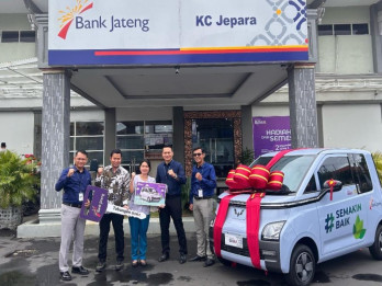 Pengusaha Mebel Jepara Raih Hadiah Mobil Listrik Undian Tabungan Bima Bank Jateng