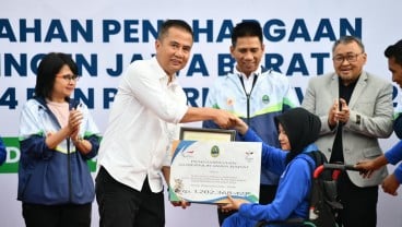 Pemprov Jabar Guyur Atlet PON dan Peparnas Bonus