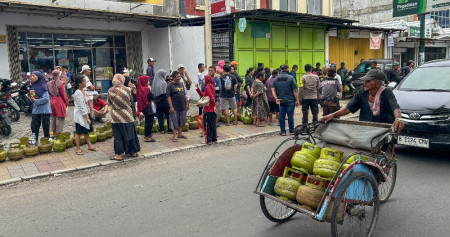 Prabowo Minta Bahlil Reformasi Subsidi LPG Agar Tepat Sasaran