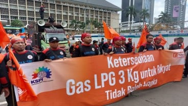 Buruh Geruduk Kantor ESDM Demo LPG 3 Kg, Tuntut Bahlil Dipecat