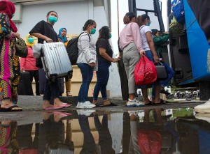 Puluhan Pekerja Migran Indonesia Dideportasi Dari Malaysia Karena Melebihi Batas Izin Tinggal