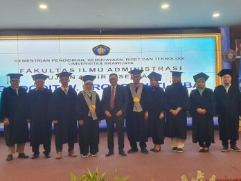 Disertasi Ilmu Administrasi, Dodit Direktur IT Bank Jateng Raih Predikat Cumlaude