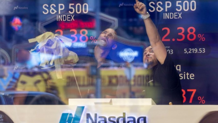 Pasar Antisipasi Data Tenaga Kerja AS, Wall Street Ditutup Mixed