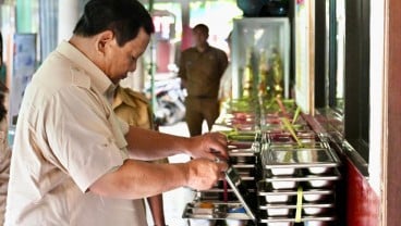 Prabowo Kembali Sidak Dadakan, Cek Pelaksanaan MBG di Bogor