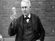 Hari Ini, 178 Tahun Lalu Thomas Alva Edison Si Penemu Lampu Bohlam Lahir