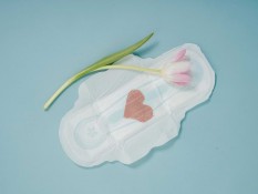 ⁠Cara Jaga Pola Makan Perempuan, Kurangi Risiko Endometriosis