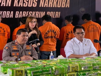 Bareskrim Polri Sita 150 Kg Sabu Dalam Kemasan Teh, Milik Fredy Pratama?