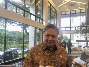 Menko Airlangga Terbang Temui CEO Masdar di Dubai, Bahas Proyek PLTS Cirata Jilid II