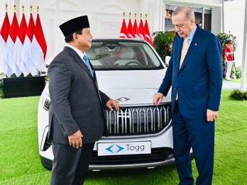 KPK Minta Prabowo Laporkan Hadiah Mobil Listrik Togg T10X dari Erdogan