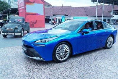 Toyota Mirai Ditampilkan Pada Pameran Solusi Mobilitas Hijau