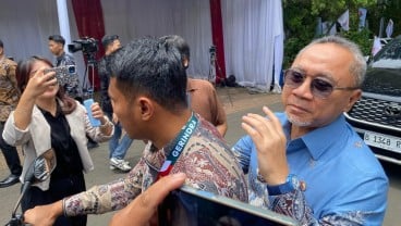 Zulhas Naik Motor ke Hambalang untuk Hadiri Pertemuan KIM Plus