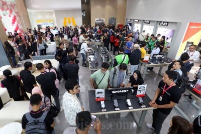 Erafone dan More Terbesar Se-Indonesia Hadir di Bandung