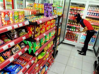 Perbandingan Gaji Karyawan Indomaret dan Alfamart 2025