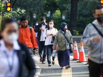 Survei KIC: Kelas Menengah Pilih Makan Tabungan ketimbang Ambil Pinjaman