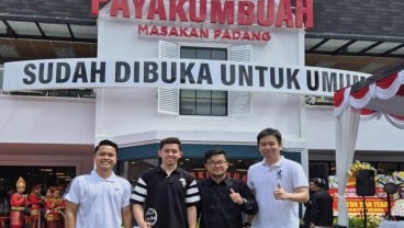 Arief Muhammad Gandeng Atlet Bulutangkis Hendra Setiawan hingga Ginting di Bisnis RM Payakumbuah