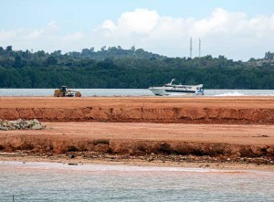 Penimbunan Laut Untuk Reklamasi Kawasan Batam Menganggu Arus Pelayaran