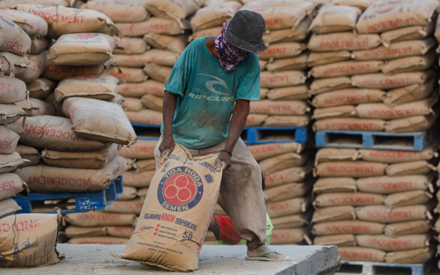 Balik Arah BlackRock di Saham Semen SMGR INTP