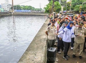 Rano Karno Tancap Gas Selesaikan Persoalan Banjir