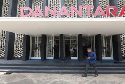 Membandingkan Aset, Pendapatan, dan Laba Tujuh BUMN Danantara