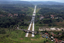 Dampak Tol Cisumdawu Masih Tersisa, Wabup Sumedang Minta Validasi Ulang Data