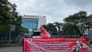 Pekerja KFC Demo di Kemenaker: Tolak PHK & Tuntut Pembayaran Upah