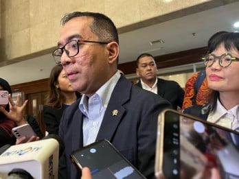 Mendiktisaintek Fokus Pencairan Tukin Dosen 2025, Periode Sebelumnya Tutup Buku