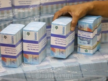 Rupiah Lesu Jelang Ramadan, Ditutup Rp16.595,5 per Dolar AS