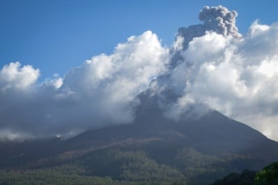 Gunung Lewotobi Laki-laki Kembali Erupsi