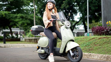 Sepeda Listrik Premium Berbasis Baterai Lithium Jadi Andalan Terbaru United Bike