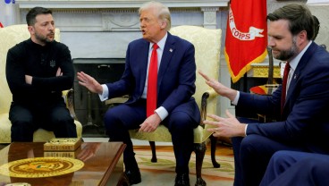 Usai Adu Mulut dengan Trump, Zelensky Disambut Hangat di Inggris