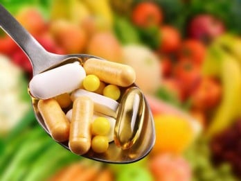 Daftar Suplemen dan Vitamin Ini Sebaiknya Dikonsumsi pada Pagi Hari Sebelum Makan