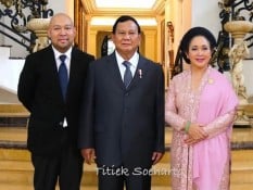 Prabowo Bukber dengan Titiek Soeharto dan Didiet, Netizen: Ciyeeee..