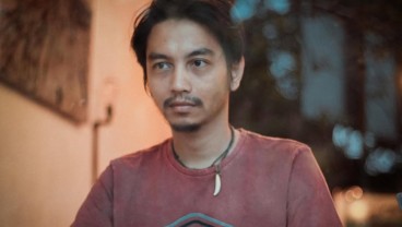 Kondisi Terkini Fiersa Besari yang Ikut Rombongan Pendaki Puncak Carstenz