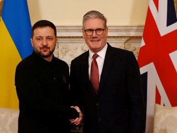Membayangkan Nasib Zelensky Lawan Putin tanpa Dukungan Trump