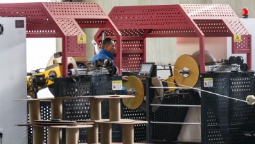 Kinerja Manufaktur China Pulih pada Februari 2025 Meski Perang Dagang Mengintai