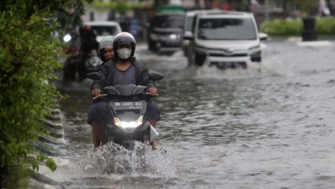 Banjir di Bogor, Dedi Mulyadi Ungkap 1.000 Ha Lebih Lahan di Puncak Alih Fungsi