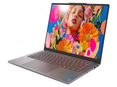 Lenovo Pamer Laptop Yoga Pro 7i Aura Edition dan IdeaPad AI di MWC 2025