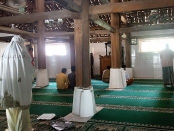 Menyusuri Jejak Sejarah di Masjid Kuno Gamel Cirebon, Wisata Religi dengan Sentuhan Budaya