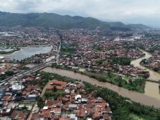 Wamen PU Ungkap Dampak Banjir ke Sejumlah Jalan di Daerah, Jalur Mudik Aman?