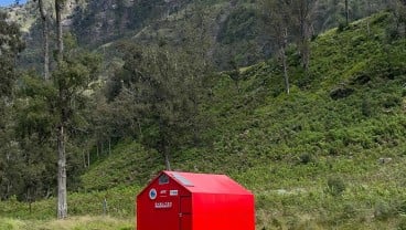 Arei Bangun Shelter Emergency dan Toilet Kering di Gunung Rinjani