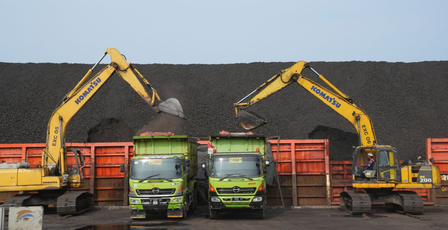 Indonesian Miners Set to Ramp Up Production as Coal Prices Slip