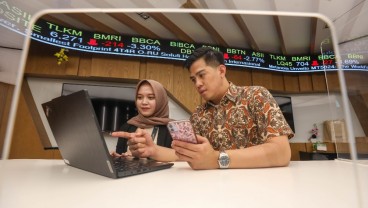 IHSG Melaju di Zona Hijau, Saham BBRI, ADRO, hingga PTRO Moncer