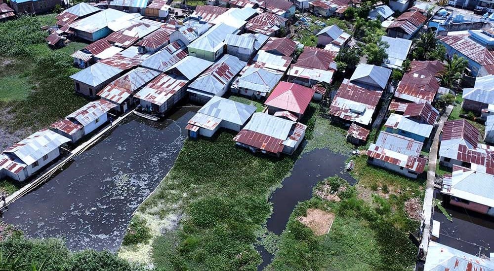 Warga di Dembe Gorontalo Berusaha Menjebol Tanggul Danau Limboto