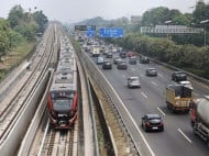 Aturan Berbuka Puasa di LRT Selama Ramadan