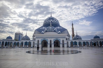 Objek Wisata Religi Masjid Agung Raja Hamidah Batam